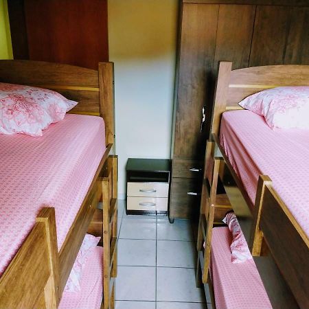 Casa Em Condominio - Enseada グァルジャー エクステリア 写真