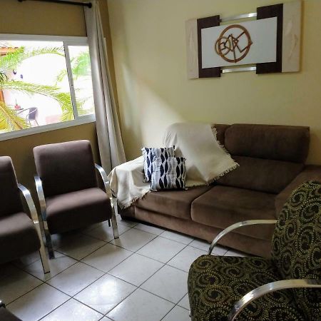 Casa Em Condominio - Enseada グァルジャー エクステリア 写真
